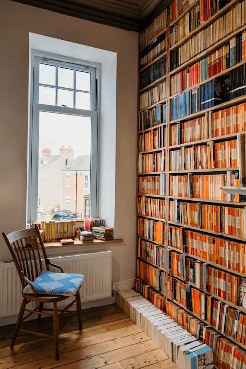 Urban Chic Bookshelf